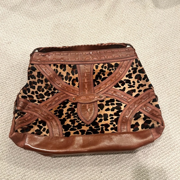 Isabella Fiore Leopard Ponyhair Hot Trot XL Hobo - Picture 3 of 7